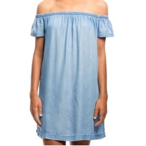 Cloth & Stone Light Blue Chambray Dress